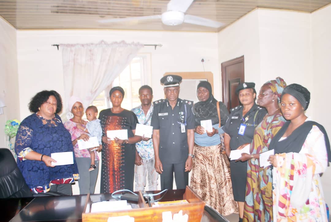 INSURANCE: KOGI POLICE COMMAND PRESENTS N15.9M CHEQUES TO 28 DECEASED OFFICERS FAMILIES