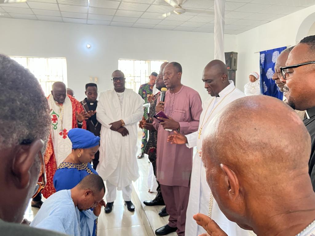 GUBER RACE: ABEJIDE RECEIVES CAN BLESSINGS, SETS TO RESCUE KOGI